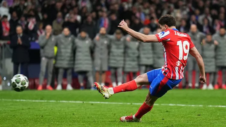 Elfmeter-Regeländerung: Neue Vorschrift bei Doppelberührung