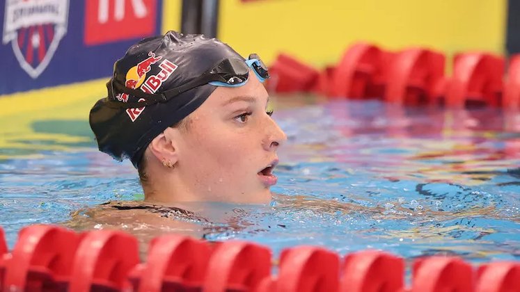 Weltrekord! Schwimm-Star pulverisiert Bestmarke