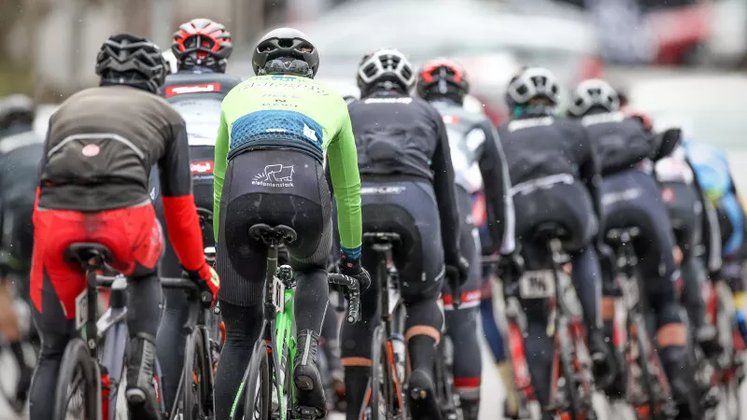 Spanischer Youngster übernimmt Führung bei Dauphine