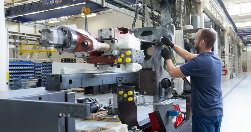 Lieferengpässe seltene Erden Alarm im Maschinenraum: VDMA warnt vor gefährlicher Abhängigkeit von Chinas Rohstoffen