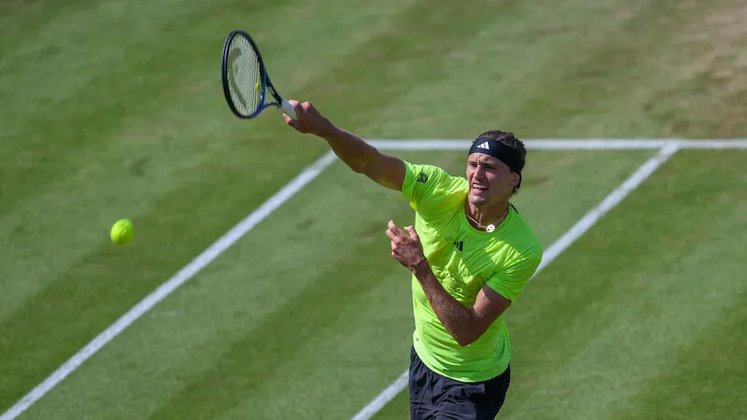 Lokalmatador Zverev in Stuttgart im Halbfinale