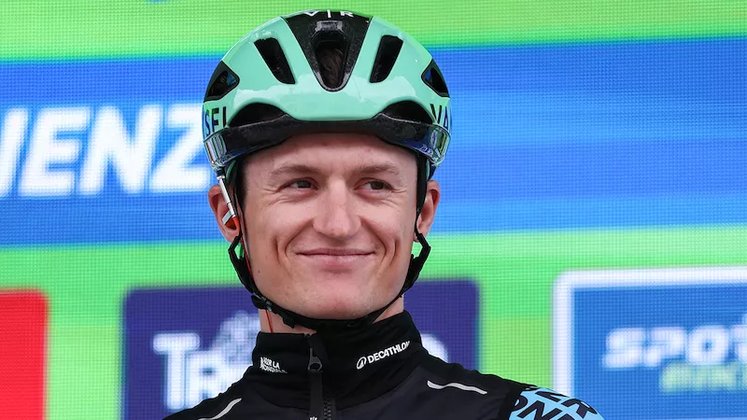 Tour de Suisse: Felix Gall auf der Königsetappe am Podium