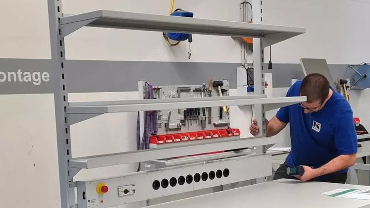 Ergonomische Arbeitsplätze Präzise Arbeitsplätze für perfekte Prozesse