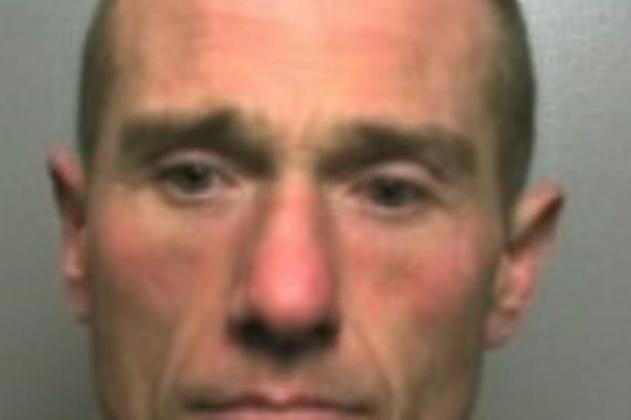This blackmailer demanded £1k in 24 hours - or he'd shatter man's kneecaps