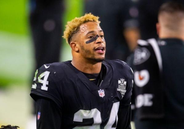 Report: Raiders S Abram appealing $80K in fines