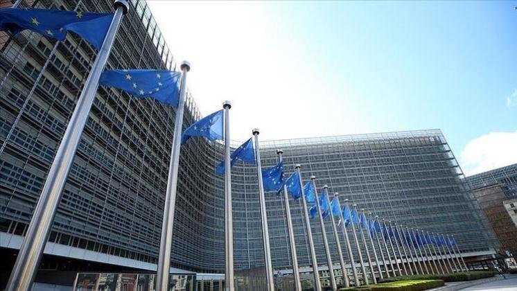 AB'nin dış ticareti ekimde düştü