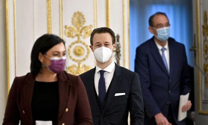 Live ab 13 Uhr: "Weitere Details zu den Corona-Maßnahmen"