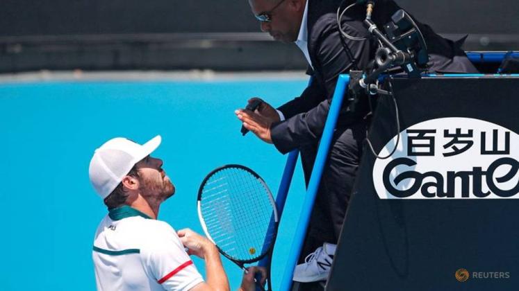 Brazilian umpire hospitalised after heart attack in Melbourne