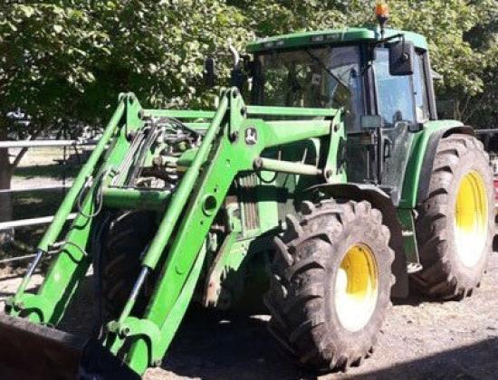 Traktor von Firmengelände gestohlen
